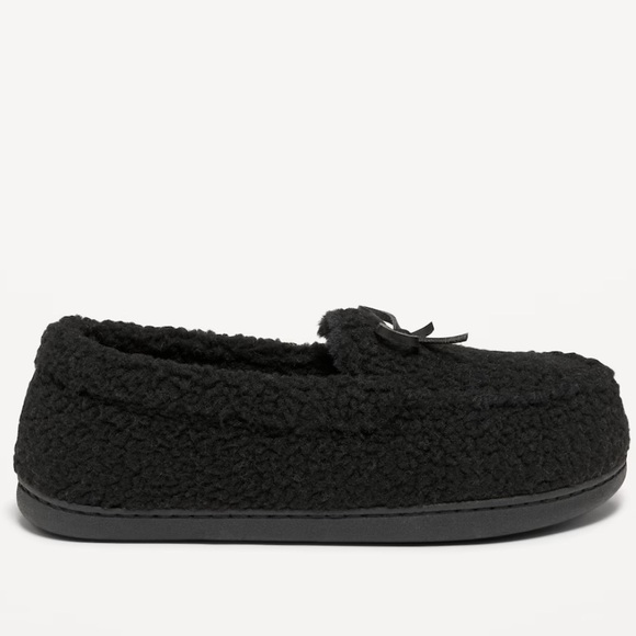🆕 Old Navy Women’s Sherpa Moccasins Slipper Shoes - Picture 3 of 9